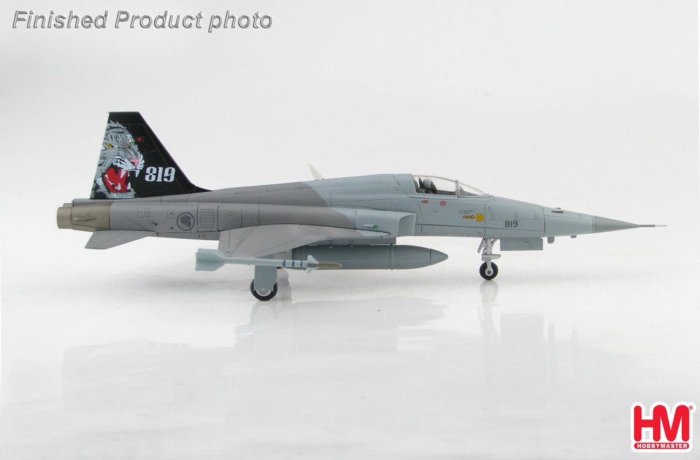 楽天市場】F-5E タイガー シンガポール空軍 第144飛行隊 1/72 1/72