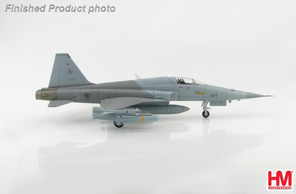 F-5E タイガー シンガポール空軍 第144飛行隊 1 72 2021年4月10日発売 HobbyMaster ホビーマスター 飛行機 模型 完成品  HA3342 喜ばれる誕生日プレゼント