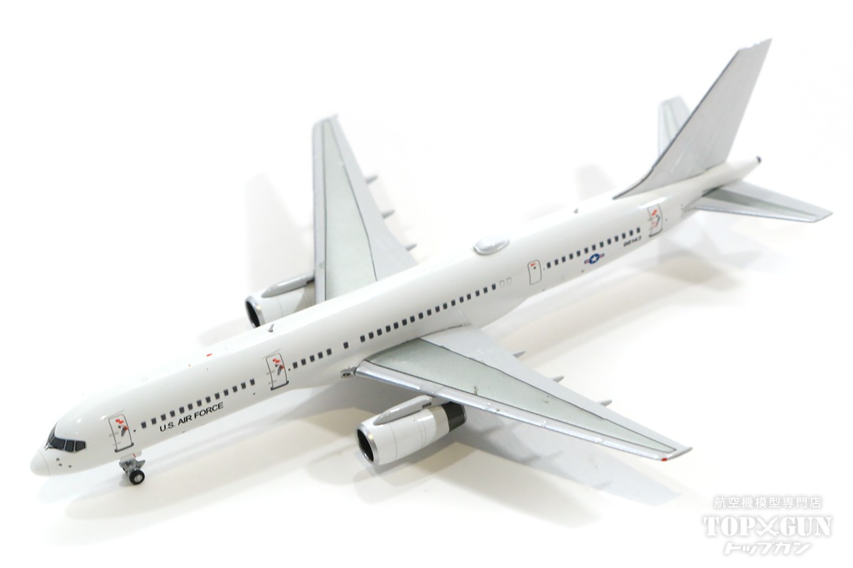 C-32B アメリカ空軍 99-6143 1/400 <br>2021年6月18日発売 <br>NG Models <br>飛行機 / 飛行機模型 / 模型 / 完成品 / 完成品模型 [NG53167]