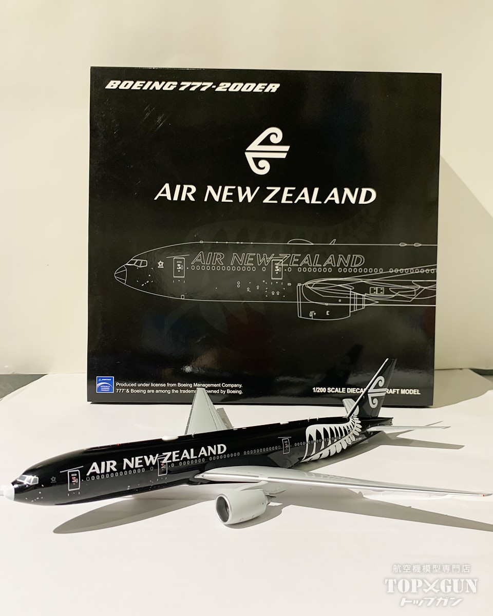 787-9 ニュージーランド航空 オールブラックス 模型 1/200 Amazon.co.jp: ニュージーランド航空 1/200 オールブラックス 1