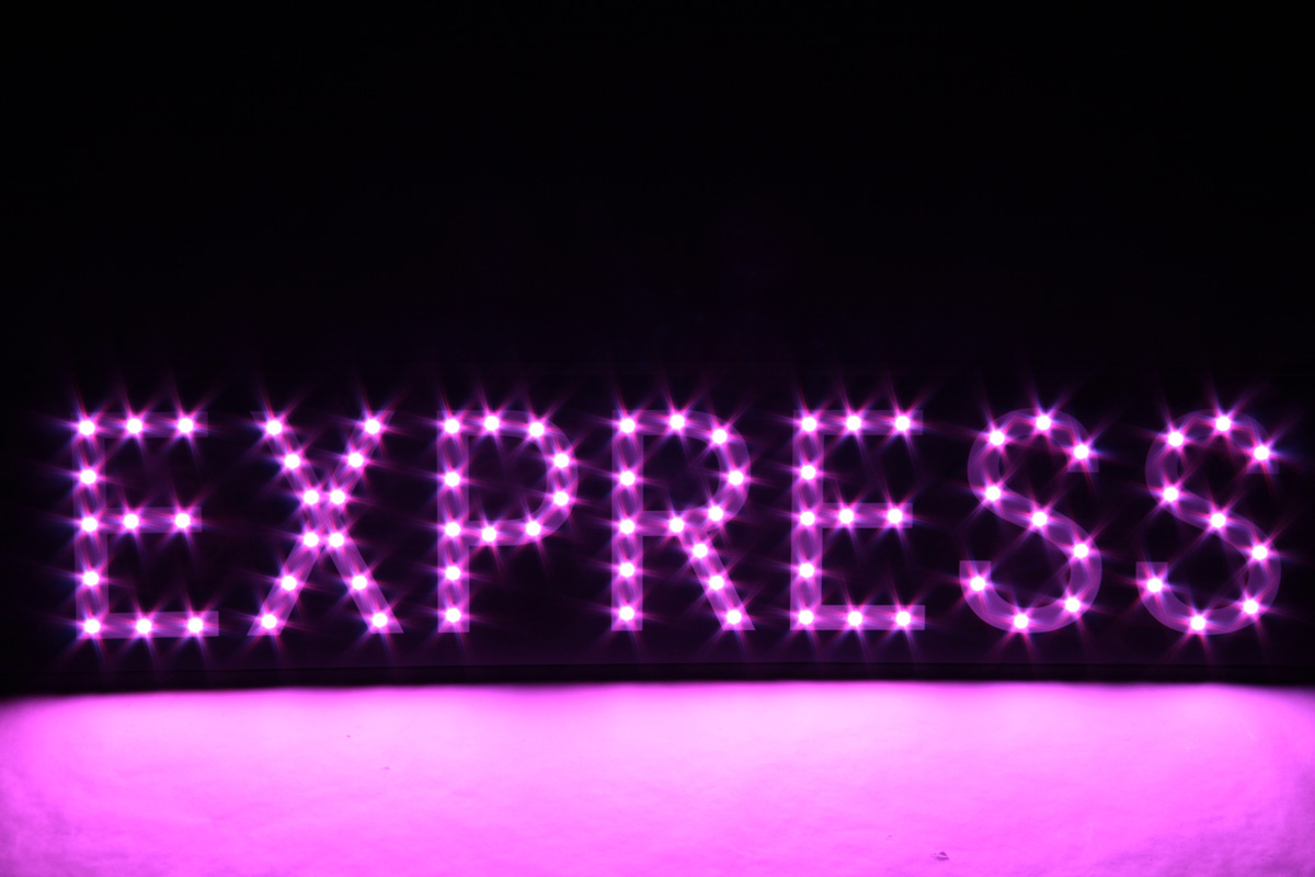 楽天市場】【千円割引有】EXPRESS LEDプレート 7色カラー