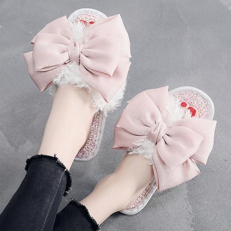 楽天市場 2カラー レディース リボンスリッパ 室内履き おしゃれ かわいいスリッパ オフィス フォーマル ルームシューズ もこもこ ふわふわ パーマ サロン 来客用 ギフト ファースリッパ 秋冬 とらみ