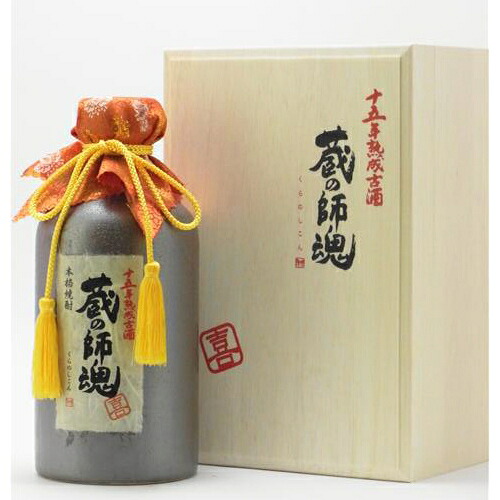 【送料無料】蔵の師魂（くらのしこん） 15年熟成古酒 喜 （よろこび）720ml 【芋焼酎】【鹿児島／小正醸造】【RCP】｜虎の門　升本