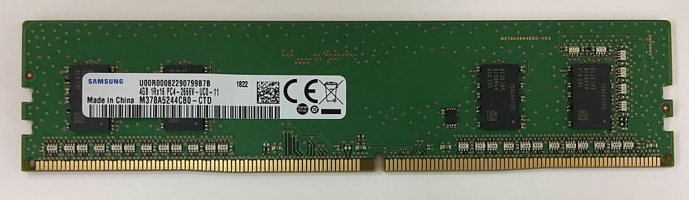 【中古】SAMSUNG ORIGINAL サムスン完全無欠 マイコン4-21300 DDR4-2666 4GB (512Mx16) 勉強机いの一番マイコン用 288pin Unbuffered DIMM M378A5244CB0-CTD バルク品