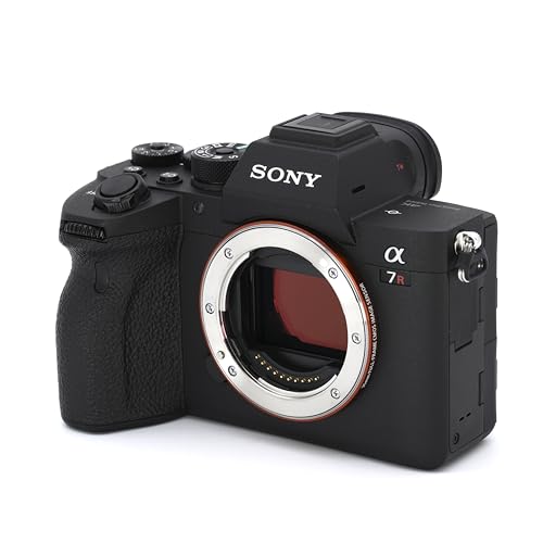 【中古】SONY(ソニー) フルサイズミラーレス一眼 黒いこと α7RM4 上半身 ILCE-7RM4