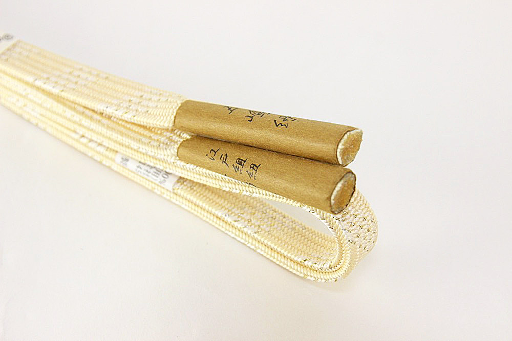 呉服屋 五嶋紐・帯締め 絹100% 着物 和服 和装 和小物 女性用 無形文化財 伝統工芸品 正装からカジュアルまで 正月 晴れ着 普段着 お洒落 女物 女性 婦人 レディース 帯〆 通販 メール便OK 呉服屋 五嶋紐・帯締め 絹100% 着物 和服 和装 和小物 女性用 無形文化財 伝統工芸品 正装からカジュアルまで 正月 晴れ着 普段着 お洒落 女物 女性 婦人 レディース 帯〆 通販 メール便OK