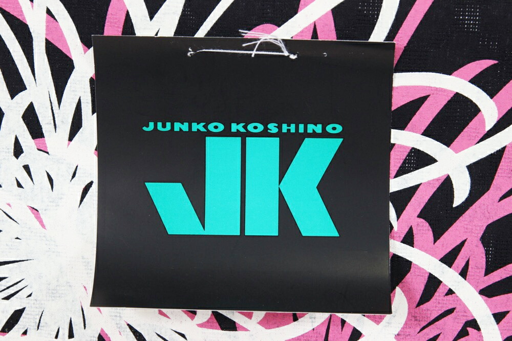 布店瑕疵妇女用品浴衣绸缎黑×白×粉红(菊)越野京子jk junkokoshino