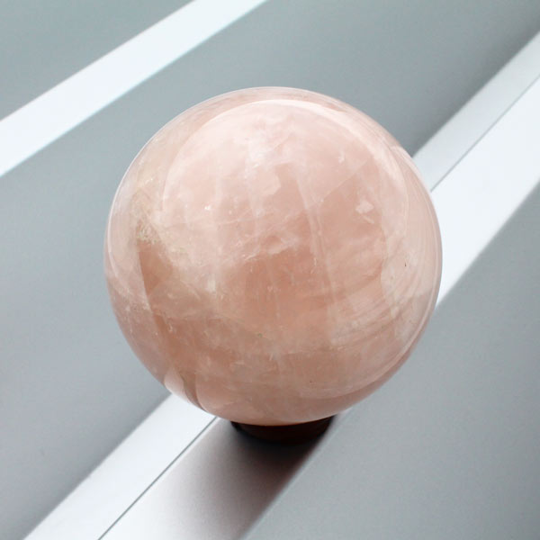 ローズクォーツ 丸玉｜4Kg 140mm 台座付属 一点物 送料無料｜ローズクォーツ 置物 ピンク 水晶 水晶玉 紅水晶 ばら石英 原石 rosequartz 球体 水晶球 インテリア｜メンズ レディース パワーストーン 天然石 261-41