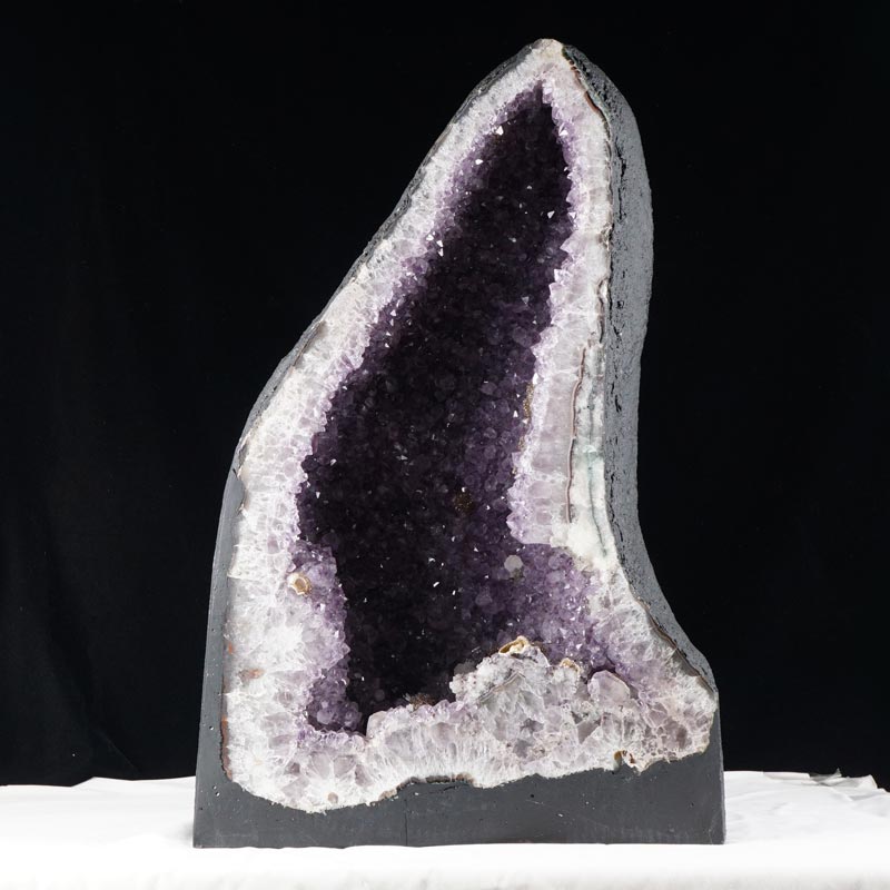 楽天市場】アメジストドーム 4.7kg アメジスト カペーラ 紫水晶