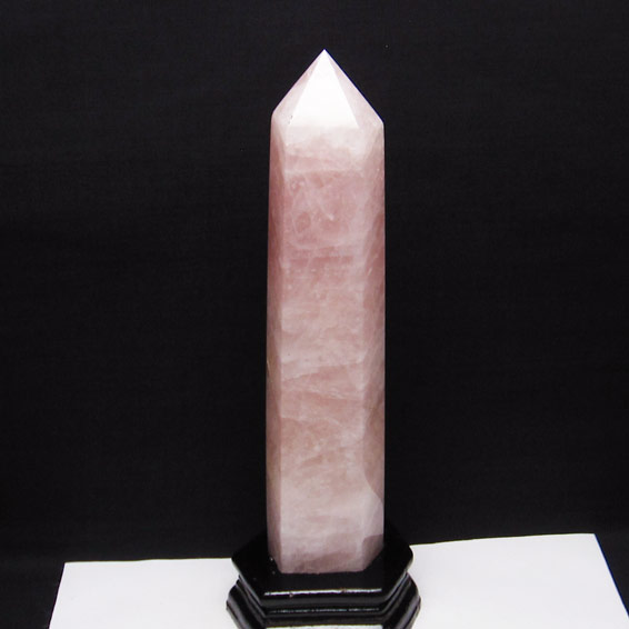1.3Kg ローズクォーツ ポイント ばら石英 六角柱 rose quartz 台座付属 一点物 送料無料 152-2539