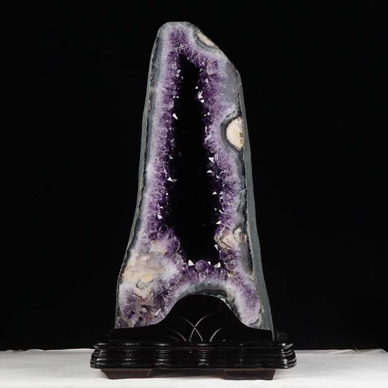 30.7Kg アメジストドーム ブラジル産 amethyst 晶洞 ジオード アメジスト 原石 アメジストカペーラ ドーム 巨大ドーム dome 玄関 天然石 クラスター 浄化 開運 風水 一点物 台座付属 送料無料 174-1581