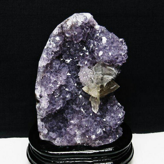 1.7Kg アメジスト クラスター フラワーアメジスト ウルグアイ産 amethyst cluster アメジスト 原石 浄化 魔除け 紫水晶 アメティスタ パワーストーン 天然石 台座付属 カルサイト付き 一点物 送料無料 182-6222