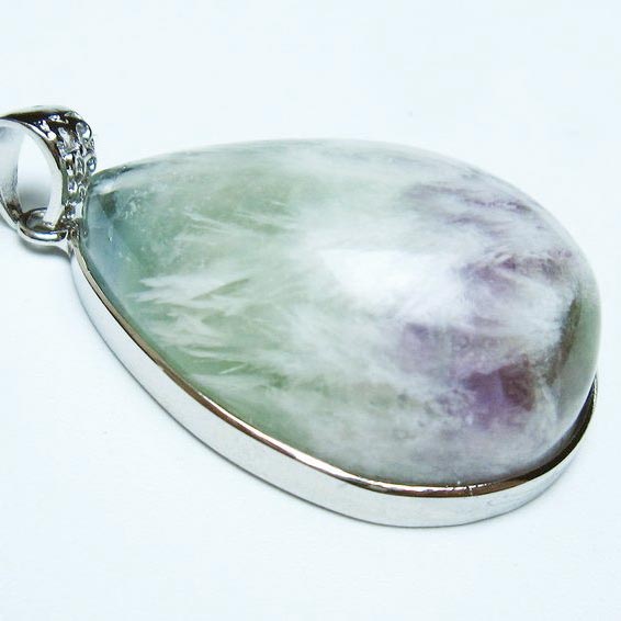 エンジェルフェザー フローライト ペンダント fluorite pendant 蛍石 ほたる石 ペンダントトップ 一点物 送料無料 112-12026