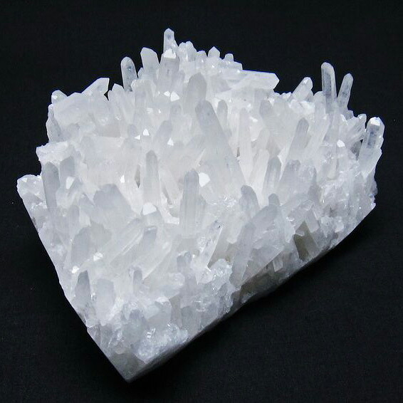 水晶 クラスター 水晶 原石 四川省産 パワーストーン 天然石 crystal クリスタル クォーツ quartz 浄化 浄化用 風水 すいしょう 一点物 送料無料 182-6379 11,830円