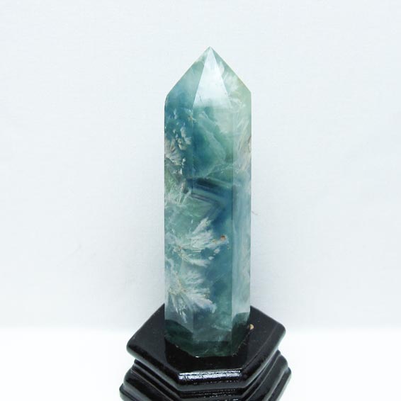 エンジェルフェザー フローライト 六角柱 蛍石 ポイント ほたる石 fluorite 台座付属 一点物 送料無料 152-3354