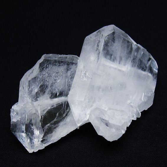 ファーデンクォーツ 原石 アメリカ産 水晶 クラスター 置物 浄化用 インテリア クリスタル crystal すいしょう 一点物 送料無料 172-3122｜天然石・パワーストーンの東昇
