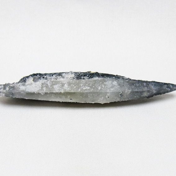 レーザークリスタル クラスター スティブナイト入り 原石 輝安鉱 一点物 送料無料 172-3400