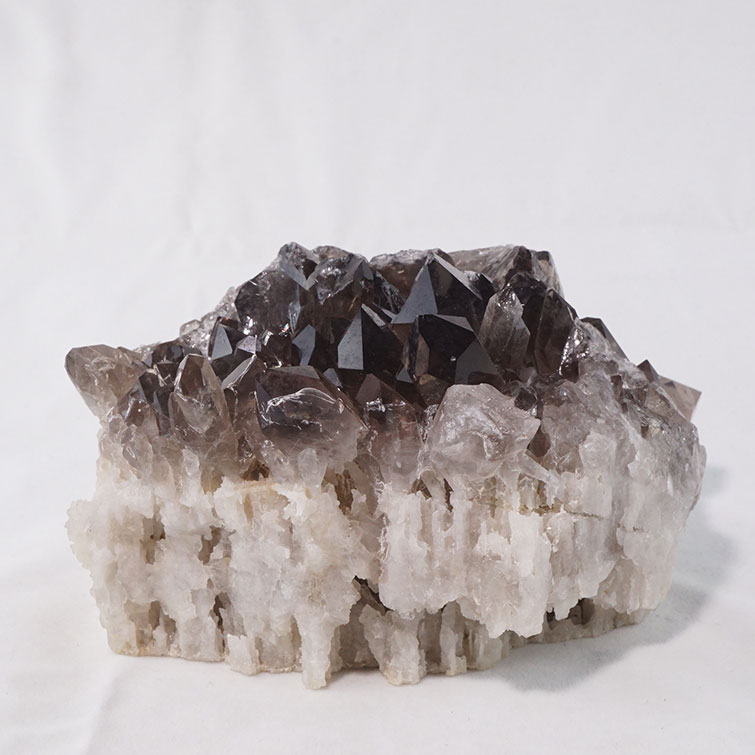 楽天市場】1.4Kg スモーキークォーツ クラスター 原石 ブラジル産 煙