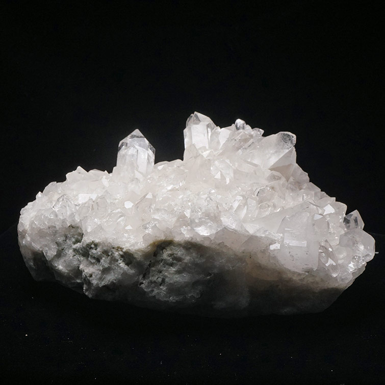 楽天市場】水晶 クラスター 原石 アーカンソー産 一点物 送料無料 282