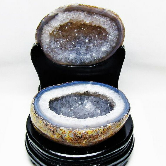 楽天市場】トレジャーアメジスト 台座付属 amethyst 原石 置物 開運