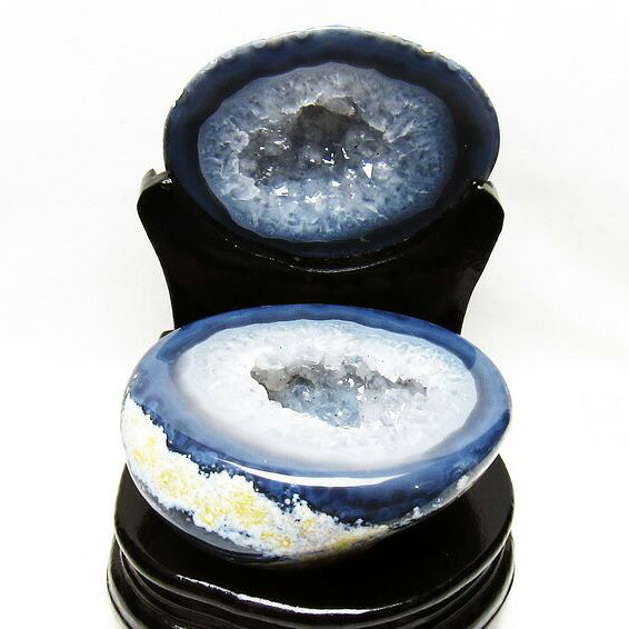 1.4Kg トレジャーメノウ 台座付属 アゲート 財宝メノウ 聚宝盆瑪瑙 agate ジオード 原石 瑪瑙 置物 龍穴 パワースポット 風水 開運 一点物 送料無料 175-1450