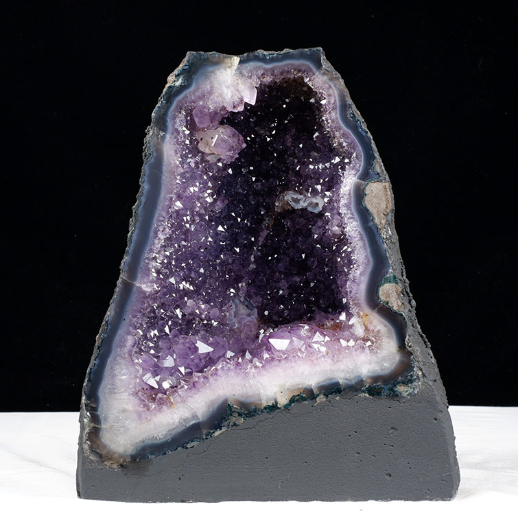 楽天市場】アメジストドーム 4.7kg アメジスト カペーラ 紫水晶 原石