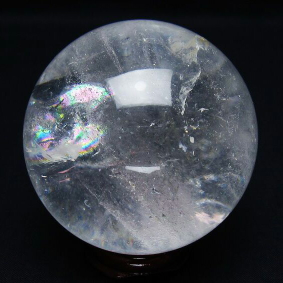 水晶 丸玉 虹入り 67mm 水晶玉 置物 浄化 クリスタルボール 玉 球体 スフィア 天然石 パワーストーン すいしょう 一点物 送料無料 151-8977