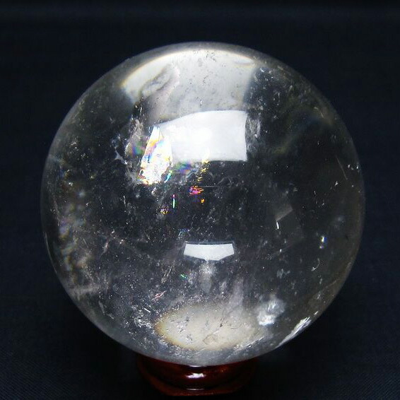 水晶 丸玉 58mm 球体 スフィア 玉 水晶玉 置物 浄化 クリスタルボール 天然石 パワーストーン すいしょう 一点物 送料無料 151-9080｜天然石・パワーストーンの東昇 9,009円