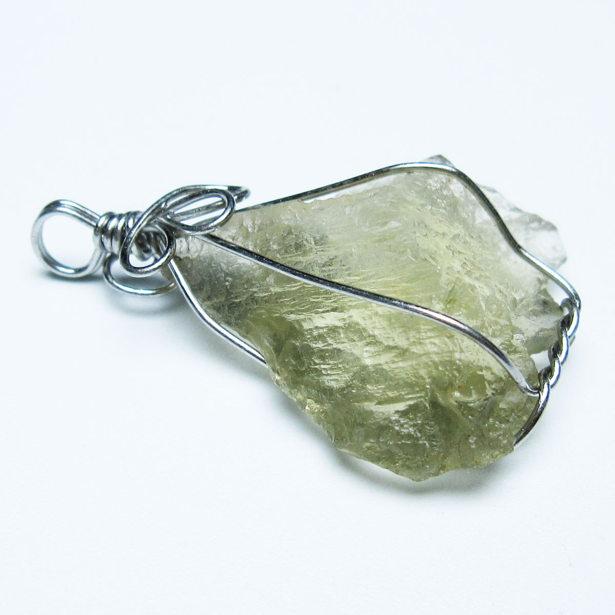 リビアングラス ペンダント libyan desert glass ペンダントトップ リビアンガラス リビアンデザートグラス pendant 一点物 送料無料 112-13595