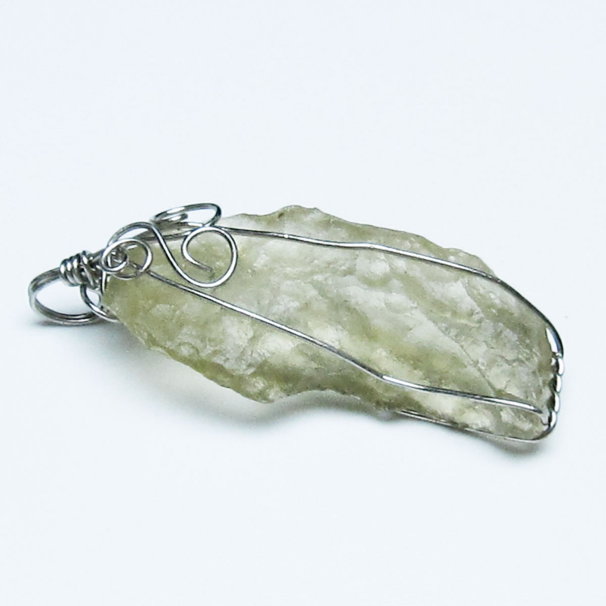 リビアングラス ペンダント libyan desert glass 原石 ペンダントトップ リビアンガラス リビアンデザートグラス pendant 一点物 送料無料 112-13881