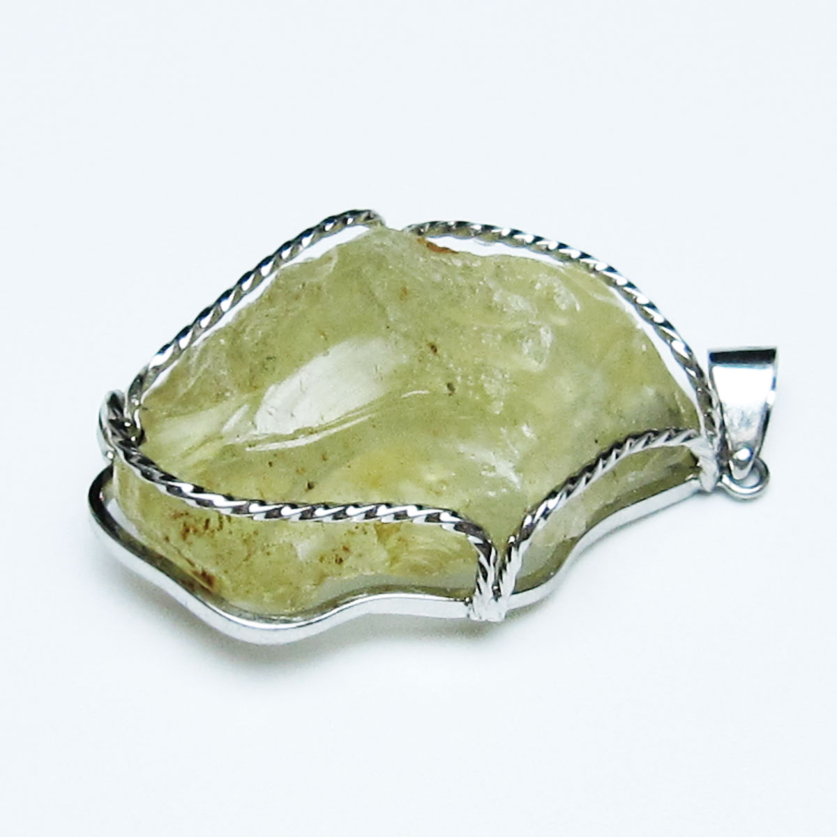 リビアングラス ペンダント libyan desert glass 原石 ペンダントトップ リビアンガラス リビアンデザートグラス pendant 一点物 送料無料 112-13911 8,925円