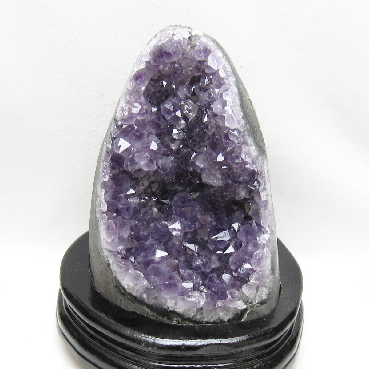 アメジスト クラスター 2.2Kg ウルグアイ産 アメジスト 原石 台座付属 送料無料 amethyst パワーストーン 天然石 ametista 一点物 192-713｜天然石・パワーストーンの東昇