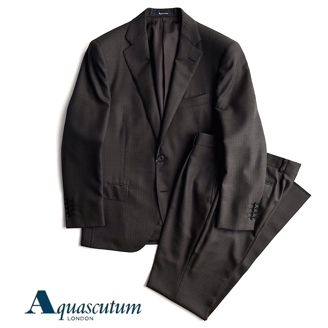 楽天市場】Aquascutum【アクアスキュータム】定価220,000円（税込