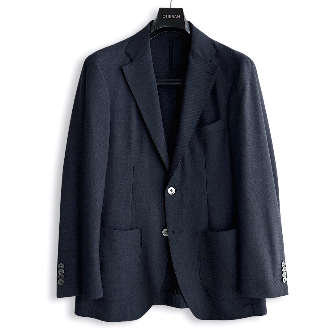 D'URBAN【ダーバン】 定価88,000円（税込） 日本製 紺ブレザー Active r.a.s.o.生地 2WAYストレッチ 撥水加工 貝釦 シェル釦 メンズ ジャケット 高級 ブランド 春夏 ネイビーブルー系 A5・AB4・AB7サイズ