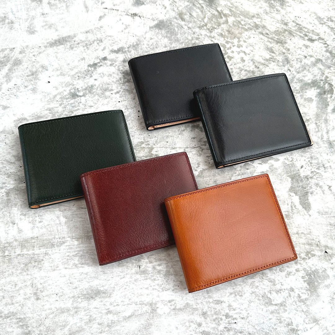 ≪見せびらかす品≫D\u0027URBAN【ダーバン】必要経費22,000円（税込）なめし革 ウォレット 紙入れ 2つ折り本革 牛皮 黒いこと 米国海軍 緑であること 駱駝 ボルドーワイン飛び切り メンズ ブランド名