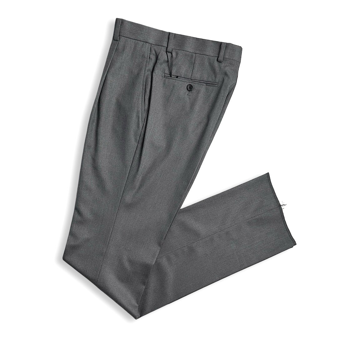 D'URBAN【ダーバン】 定価28,600円（税込） 日本製 ドレスパンツ スラックス 秋冬モデル ワンタック メンズ 高級 ブランド グレー ウエスト76cm・79cm