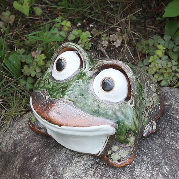 Shigaraki Touan Yaki No 7 Round Frog Good Luck Shigaraki Yaki No 7 Round Frog Good Luck Garden To The