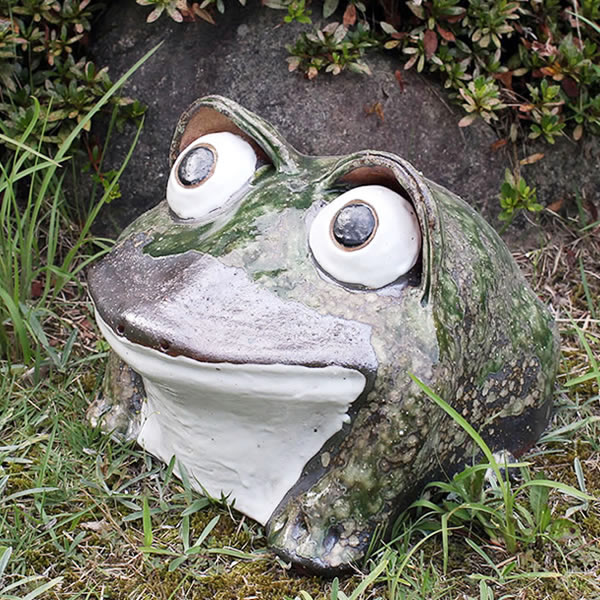 Shigaraki Touan Yaki No 10 Round Frog Good Luck Shigaraki Yaki No 10 Round Frog Good Luck Garden To The