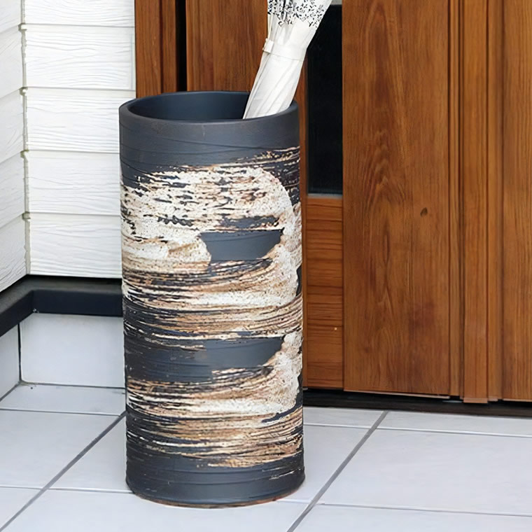 楽天市場】【12月13日10時開始ポイント10倍】傘立て 陶器傘立て 信楽焼 楽天市場】【12月13日10時開始ポイント10倍】傘立て 陶器傘立て 信楽焼