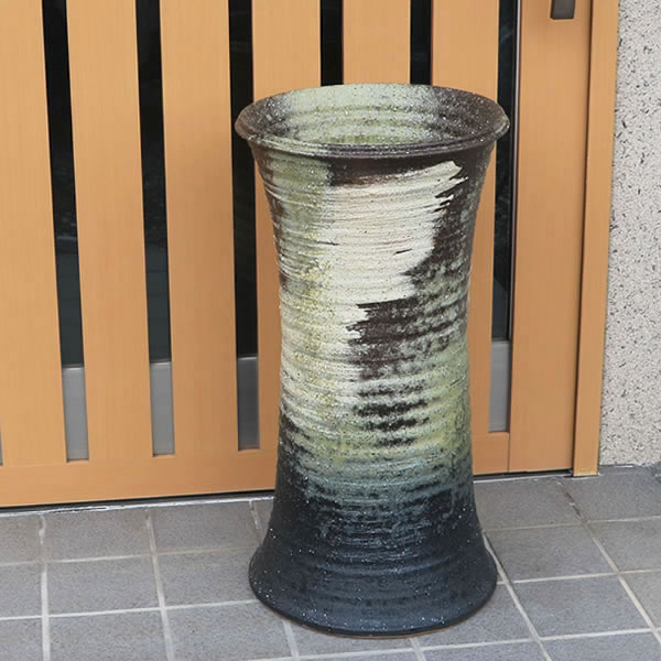 傘立て 陶器傘立て 信楽焼かさたて 和風傘立て 傘入れ 壷 しがらき カサタテ やきもの傘立て かさたて陶器 玄関 花器 花瓶 かさたて 白窯変傘立て [kt-0214]
