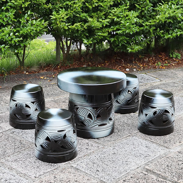 【今だけ限定10%OFFクーポン】【送料無料】20号信楽焼ガーデンテーブル 陶器テーブル 焼き物 お庭 ベランダ 庭園セット ガーデンテーブルセット 陶器 イス 信楽焼テーブル ガーデンセット 屋外用［te-0013］