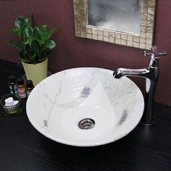 信楽焼き手洗い鉢で洗面台をお洒落に演出 手洗器 洗面ボウル 陶器洗面ボール 洗面鉢 洗面シンク 洗面ボウル陶器洗面ボウル 洗面台洗面 用設備信楽焼雲流れ手洗い鉢 飽きのこない洗面鉢 お洒落な洗面器 手洗器 手洗鉢 洗面ボール 洗面シンク 陶器 洗面台 手洗い鉢 洗面