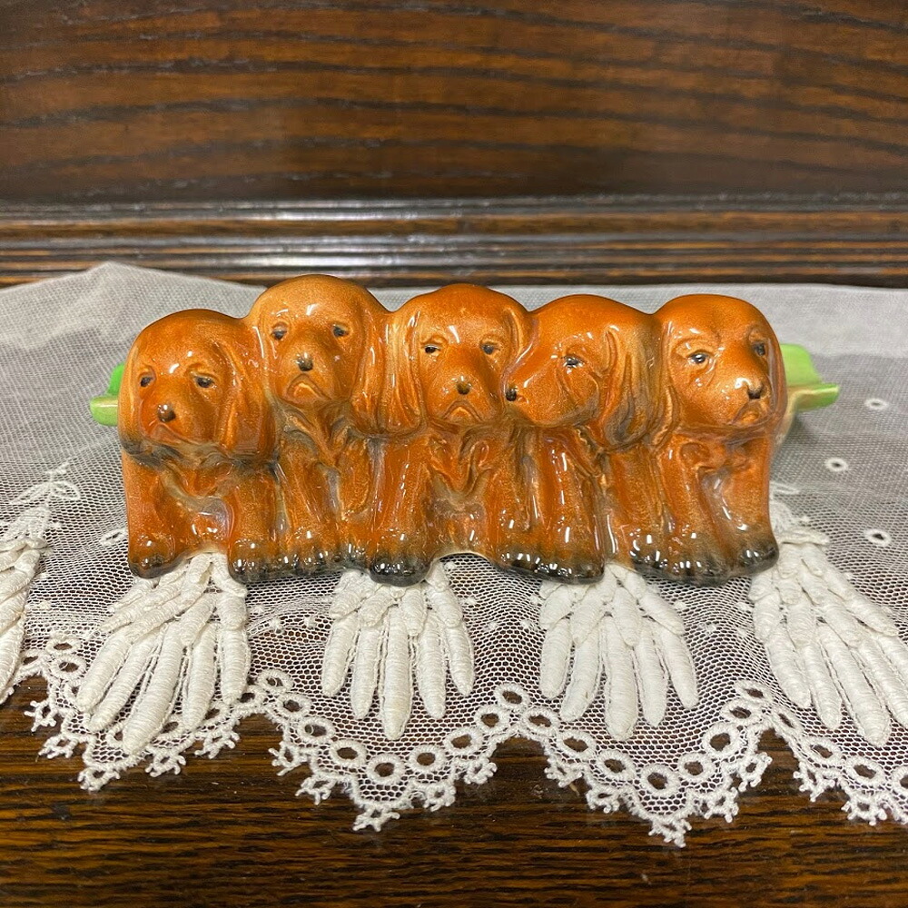 ヴィンテージ 灰皿 アッシュトレイ 仔犬 スパニエルドッグ Beswick ベズウィック イギリス 1948-1954年頃 アンティーク 雑貨 置物 オブジェ 飾り 陶磁器 動物|英国雑貨「トゥーシェ」