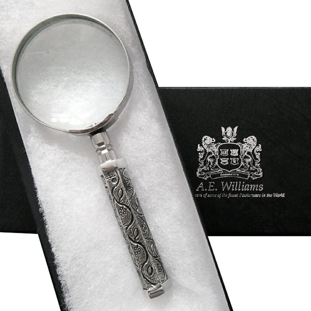 英国アンティーク 銀細工の美しい拡大鏡 ルーペ 虫眼鏡 スターリングシルバー 英国アンティーク 銀細工の美しい拡大鏡 ルーペ 虫眼鏡 スターリング