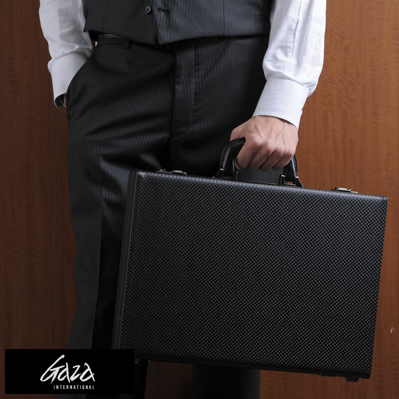 楽天市場 青木鞄 Gaza B4アタッシュケース ブラック 男性用 メンズ アタッシュケース B4 ビジネスバッグ 合成皮革 鞄 かばん 日本製 青木鞄 ブリーフケース おしゃれ あす楽対応 送料無料 メンズバッグ専門店 紳士の持ち物