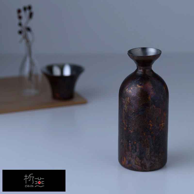 期間限定割引 徳利 おしゃれ 日本製 高級 折燕 Ori En ステンレス製 真空二重構造 徳利 1 5合 伝統工芸 好き 日本人 和風 職人技 逸品 渋い かっこいい 和モダン ギフト 贈り物 プレゼント Tajikhome Com