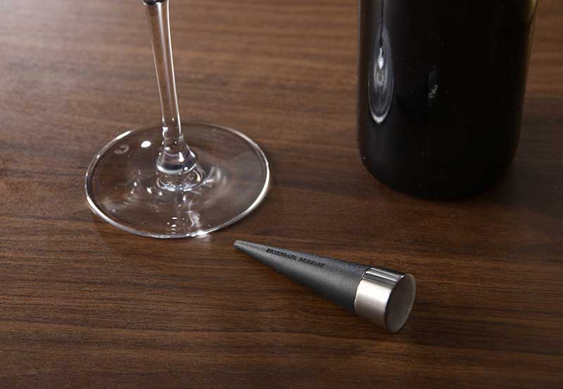 人気ショップが最安値挑戦！】 ワインストッパー おしゃれ ステンレス ROSENDAHL COPNHAGEN WINE Accessory ボトルストッパー  ワイン ふた ワイングッズ ワイン好き プレゼント ギフト qdtek.vn