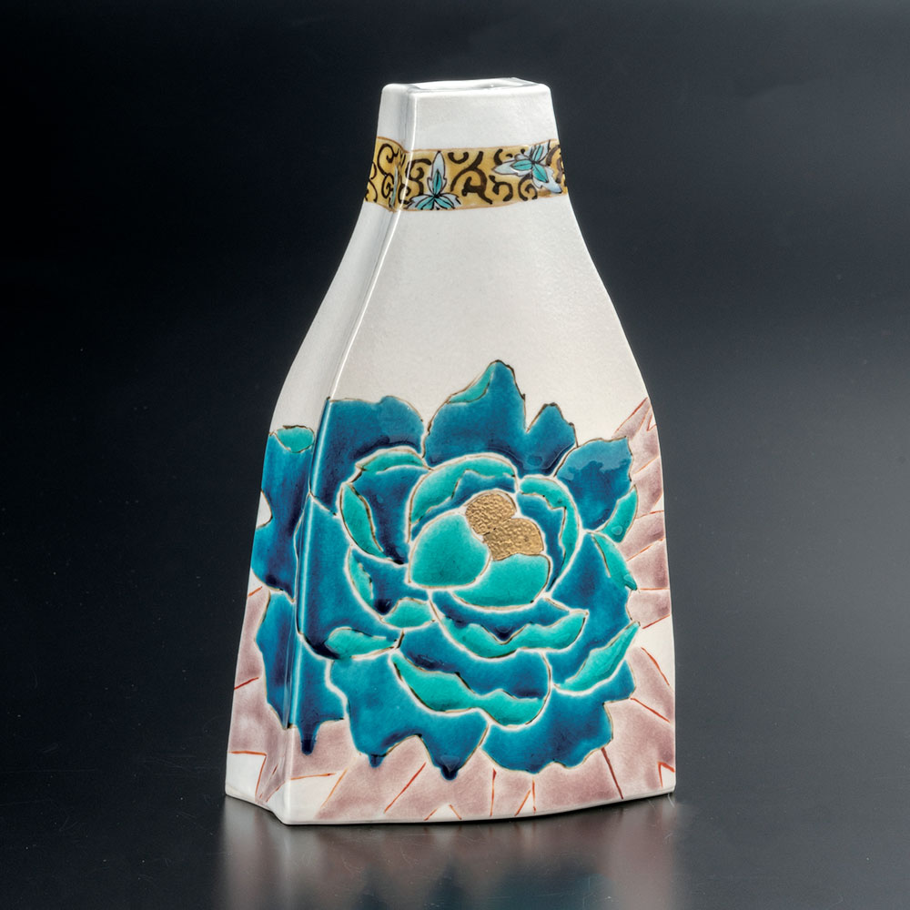 九谷焼　宮川哲爾造　色絵草花更紗文　花器　共布共箱　M　R9235B 楽天市場】九谷焼 青郊窯豆皿 古九谷色絵鶉草花図MC-13 : 九谷