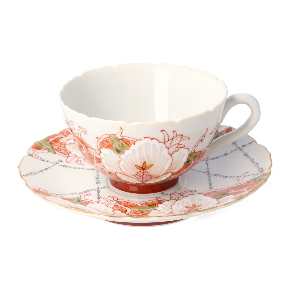 九谷焼 萬葉集和歌赤絵碗皿【A】/田村星都＜送料無料 コーヒーカップ カップ＆ソーサー 人気 ギフト 贈り物 結婚祝い/内祝い/お祝い/＞ 化粧箱入り｜使う・贈る 九谷焼専門店 陶らいふ