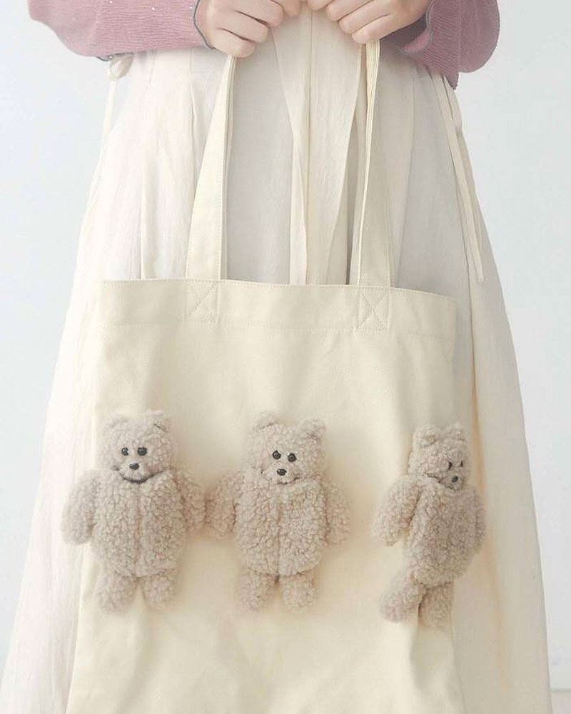 楽天市場 楽天カードで3倍 メリージェニー くま Bear Bear Bear トート Merry Jenny くまさん トートバッグ テディベア ぬいぐるみ レディース バッグ かわいい おしゃれ ブランド 縦型 大きめ 布 キャンバス 肩掛け 女性 カバンの店 東西南北屋